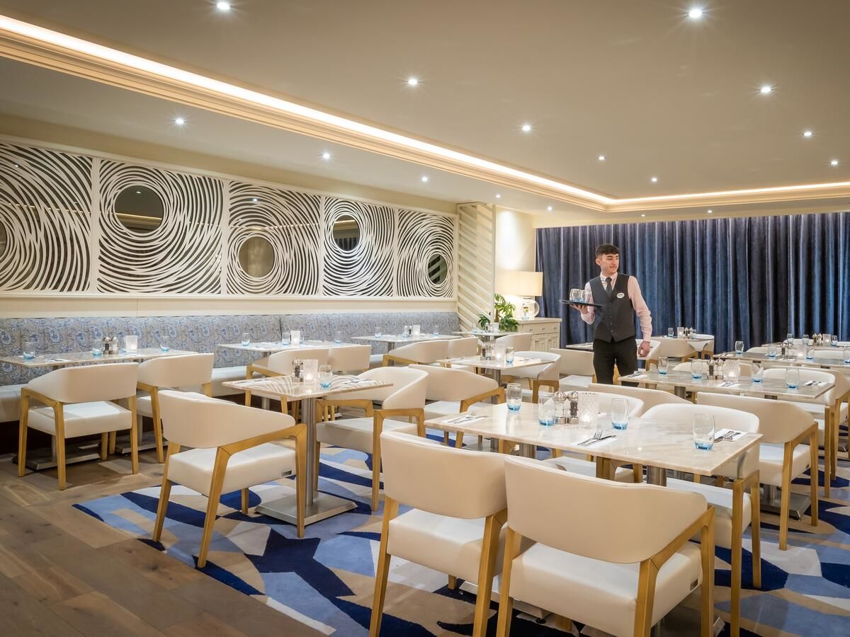 Отель The Connacht Hotel Голуэй